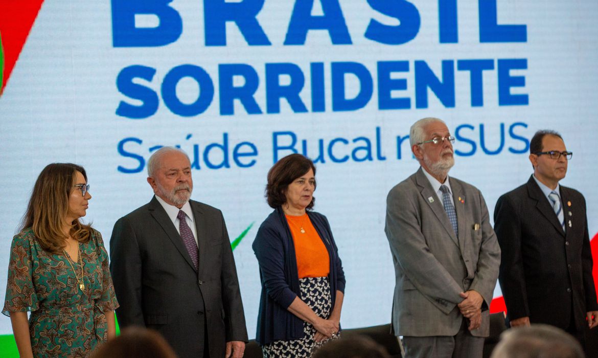 Governo integra saúde bucal ao SUS