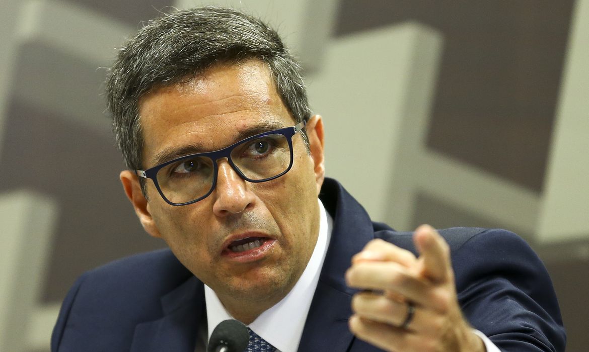 ​Consumidor poderá fazer compras com crédito via Pix, diz Campos Neto