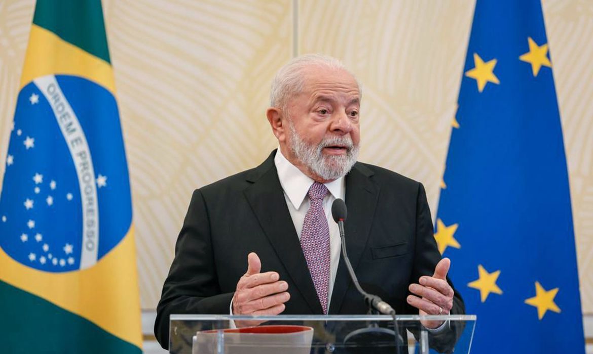 "Extremamente existosas", diz Lula sobre reuniões de líderes Celac-UE