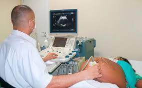Senado aprova ecocardiograma e ultrassonografias para gestantes na rede pública de saúde