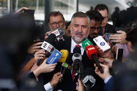 Governo agiliza publicidade institucional em rádios e TVs comunitárias