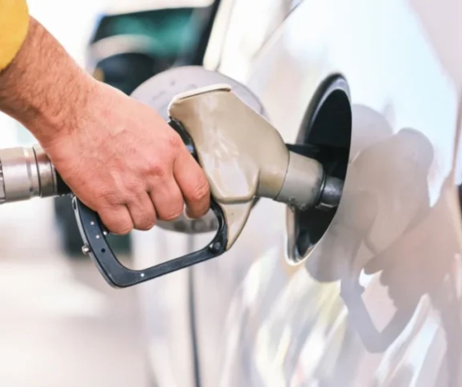 Petrobras reduz em R$ 0,30 o preço do diesel para distribuidoras