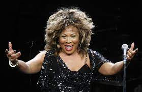 Cantora Tina Turner, a rainha do rock ‘n’ roll, morre aos 83 anos