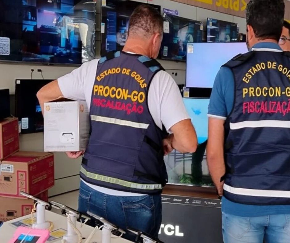 Mais de 20 lojas de Goiânia e Aparecida são autuadas por irregularidades contra o consumidor na Black Friday