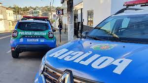 Homem é preso em flagrante após ameaçar companheira de morte em Catalão