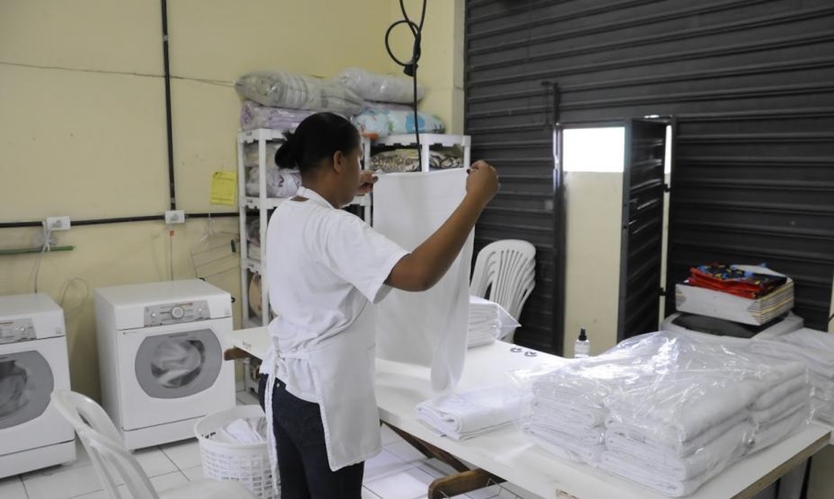 ​Lavanderias comunitárias poderão ser abertas com apoio federal