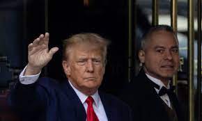 Trump é condenado por abusar sexualmente de escritora