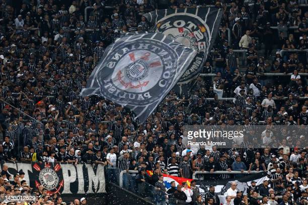 Coritnhians é o primeiro semnifinalista da Sul Americana; Inter o primeiro da Libertadores