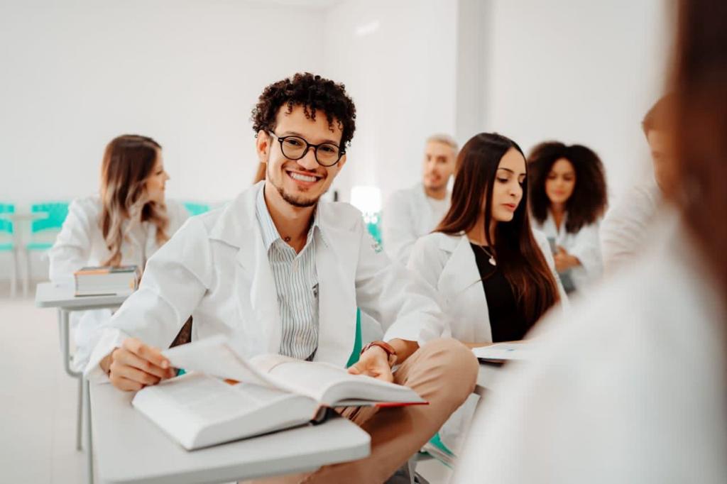 Faculdade Católica de Anápolis firma convênio com cursos de medicina na Bolívia e Paraguai