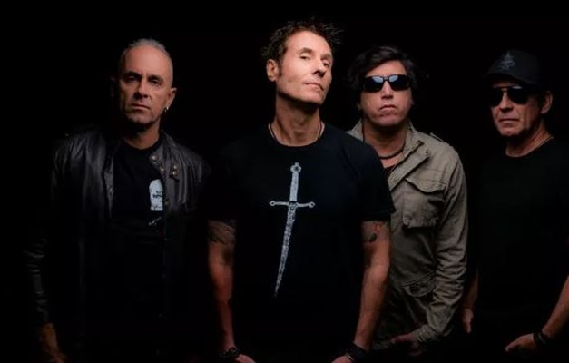 Banda Capital Inicial desembarca em Goiânia com sucessos do rock nacional